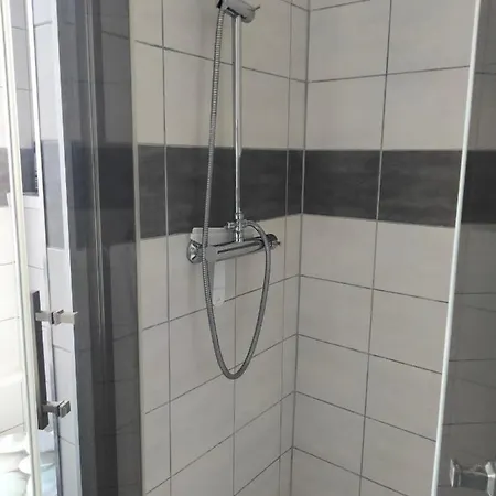 Face A La * Мер-ле-Бен